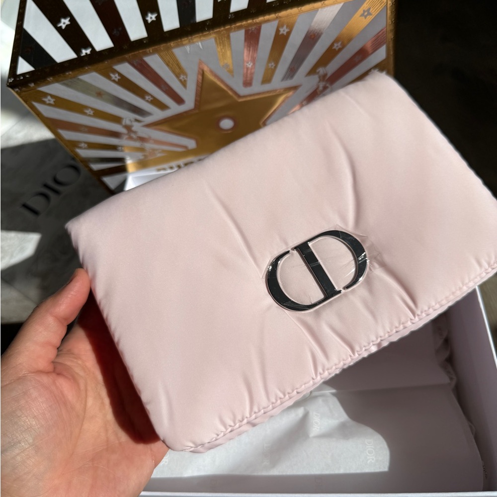 Dior Soft Pink Puffy Bag with Silver Logo - New with Christian Dior Box 2025 - Picture 5 of 8